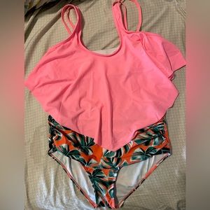 Tankini. Size XL. Worn once. High waisted bottoms and adorable hanky hem top.